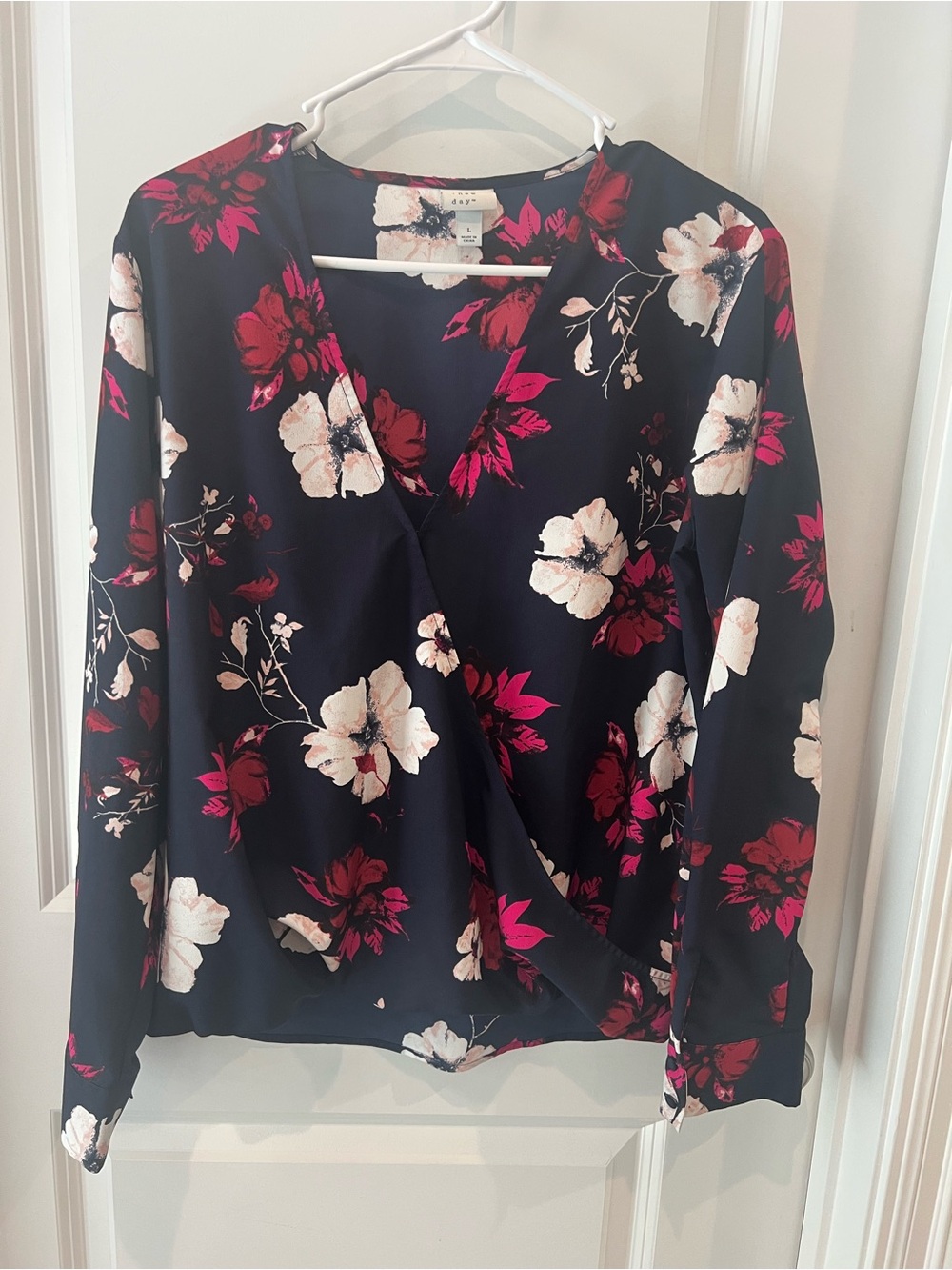 A New Day Floral Blouse Size Large